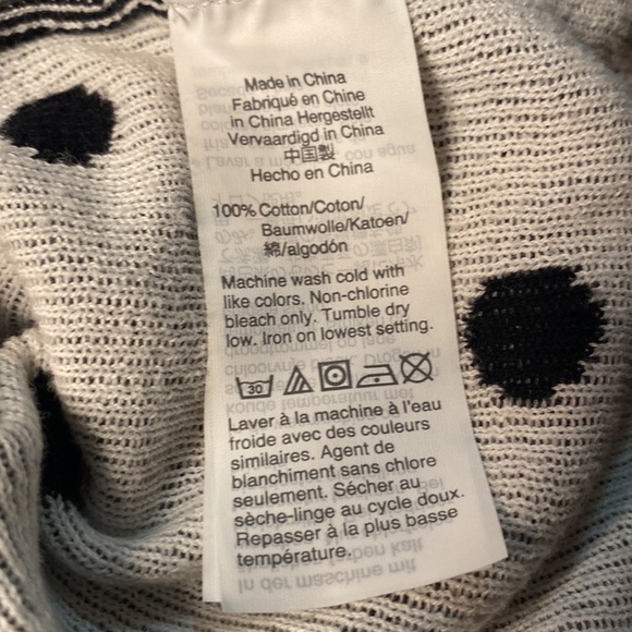 J. Crew Polka Dot Crew Neck Pullover
Black/White Polka Dots Size Small - Picture 6 of 6